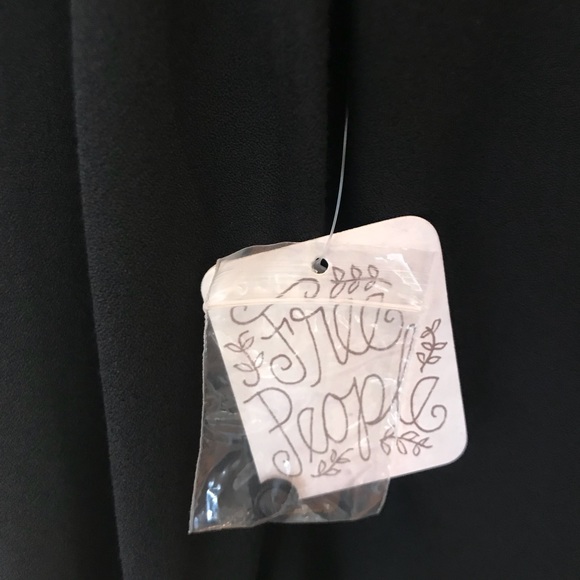 Free People NWT black shirt size Medium - Picture 7 of 8